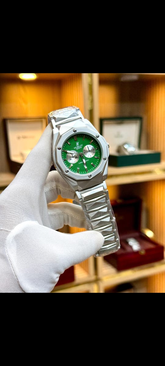 HUBLOT BRAND VERY CLASSIC LOOK