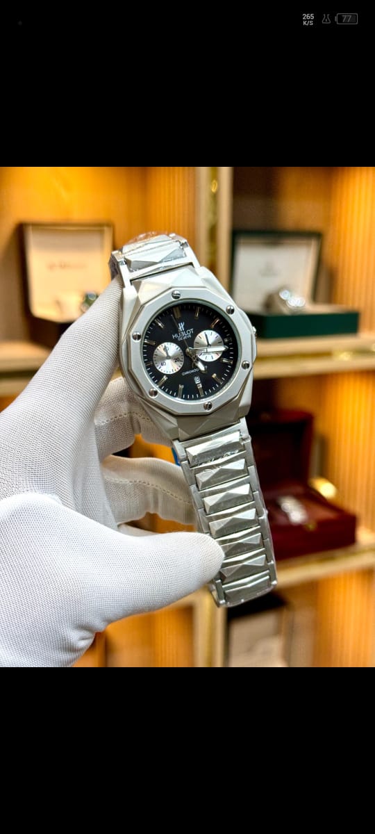 HUBLOT BRAND VERY CLASSIC LOOK