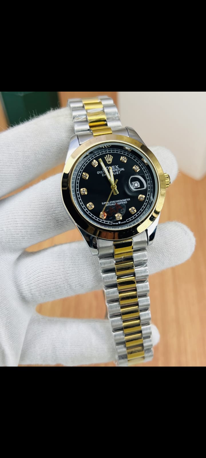 ROLEX BRAND HEAVY WATCH LOOK IS VERY CLASSIC