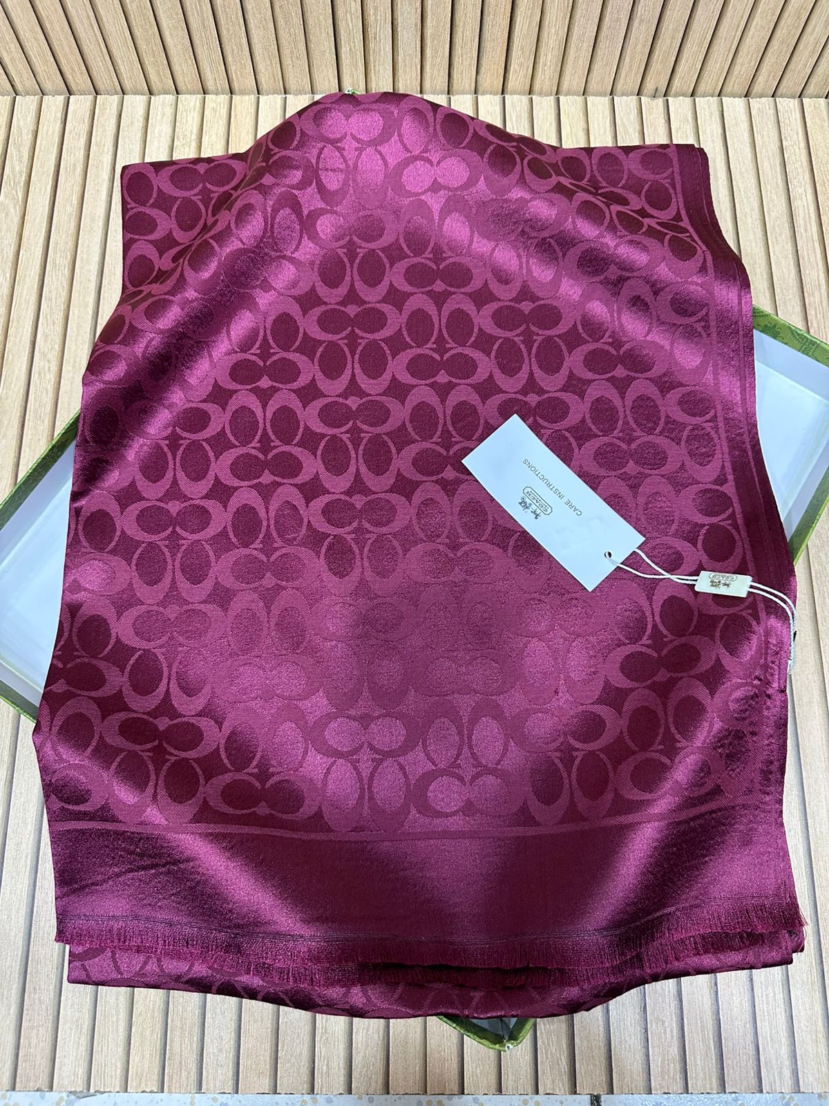SILK SCAF BRANDED