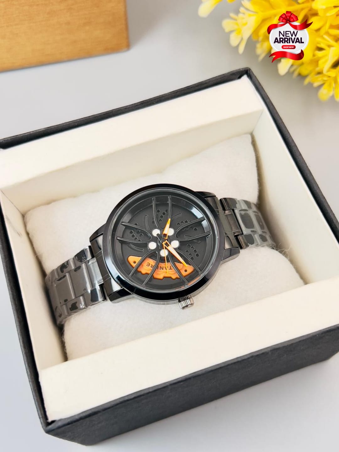 NEW CAR ROTATING WATCH