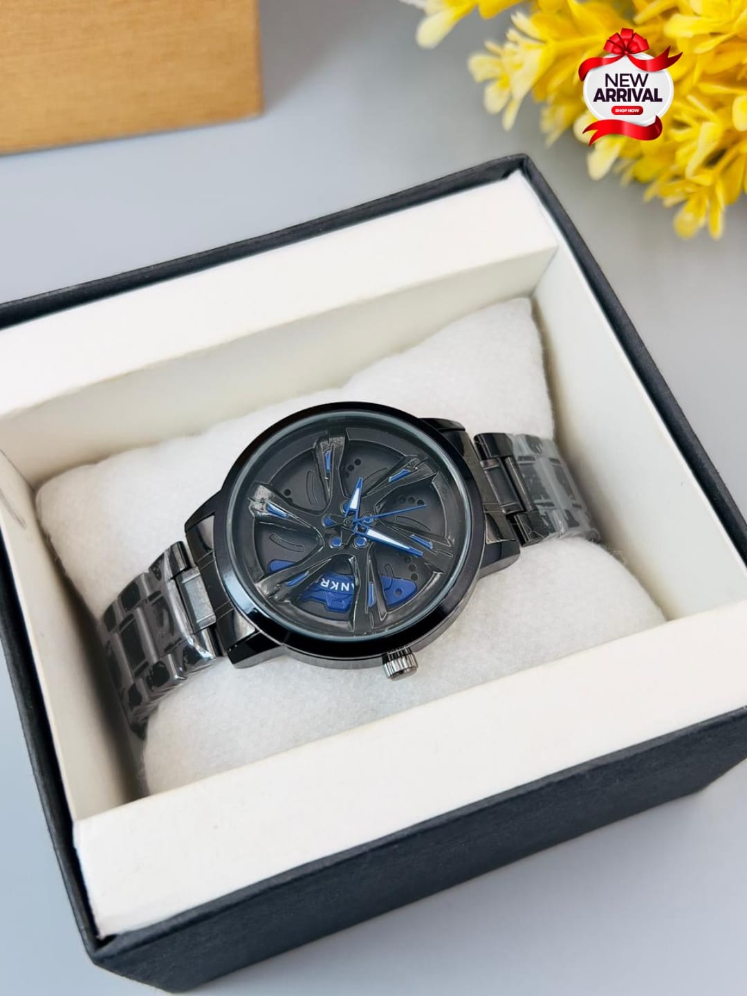 NEW CAR ROTATING WATCH