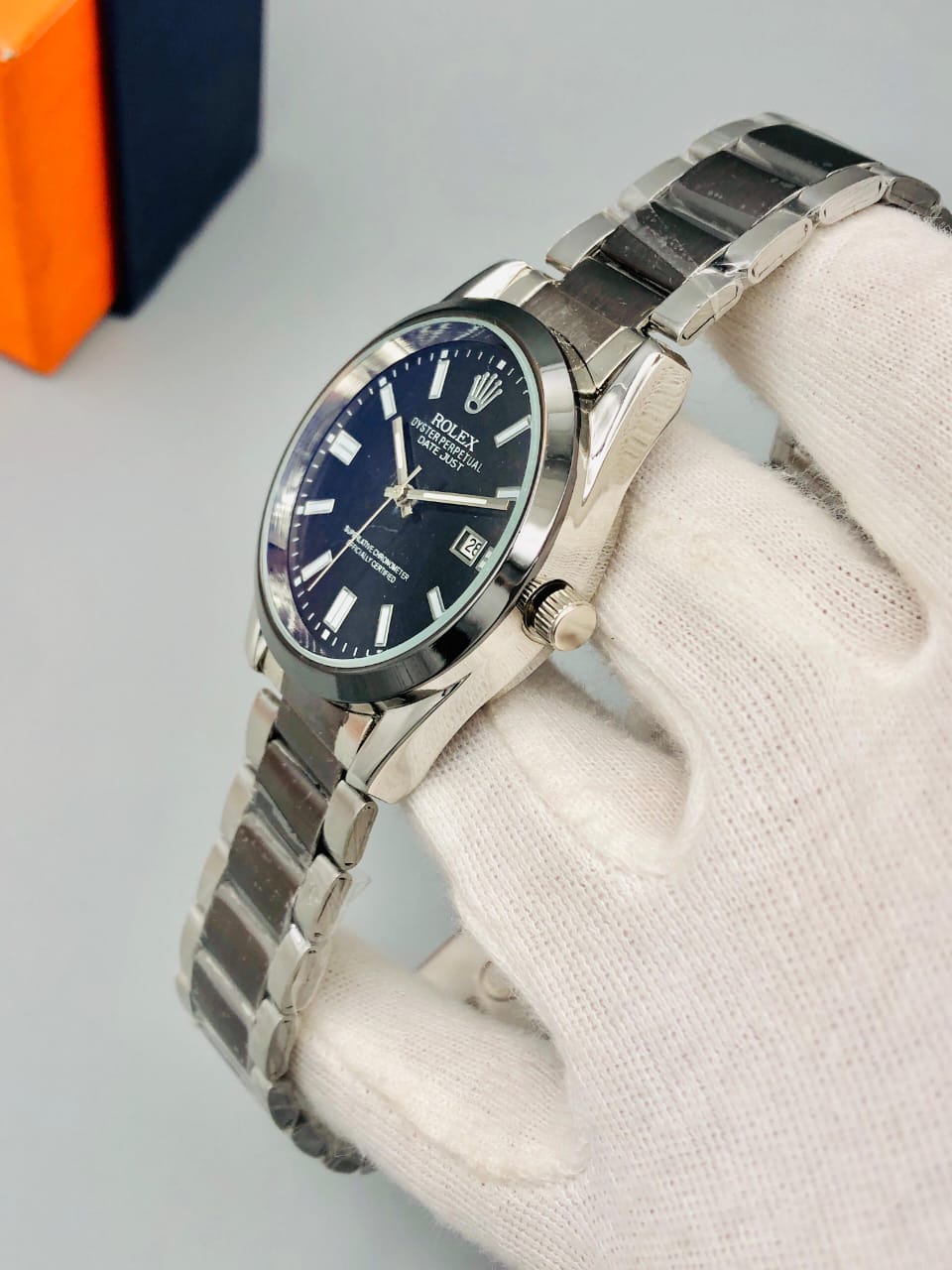 RANDOM WATCH FOR MAN